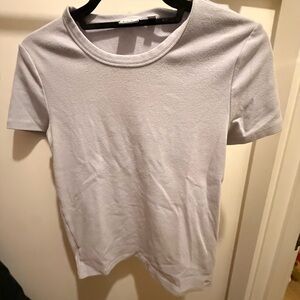 Aritzia Sunday Best Hip Length Light Blue/Lavender Size Medium T-Shirt